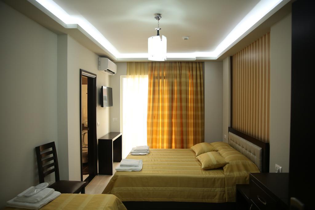 Hotel Pogradeci Номер фото